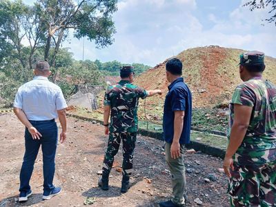 Momen Panglima TNI Tinjau Gudang Amunisi Kodam Jaya yang Terbakar