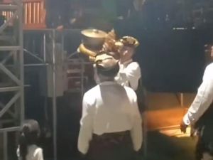 Viral Seniman Gong Legendaris Batal Tampil di HUT Kota Singaraja