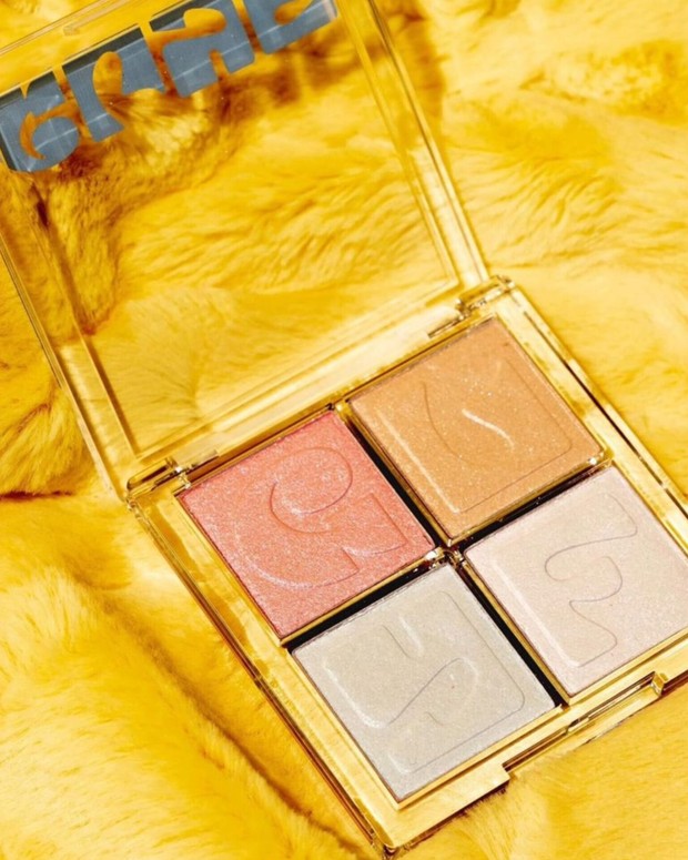 Potret produk highlighter dari brand GLYF