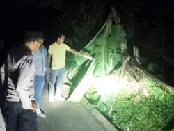 Siswa SD Purbalingga Tewas Tersambar Petir Saat Bermain di Sawah