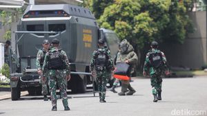 Tim Jihandak Temukan 5 Granat yang Terpental ke Permukiman Warga