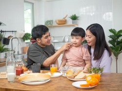 Kata Pakar, 3 Kalimat Ini Bisa Meningkatkan Kecerdasan Emosional Anak