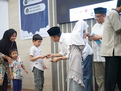 Himpunan Alumni Fakultas Kehutanan IPB Bagikan 500 Paket Sembako