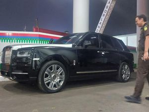 Kado Rolls-Royce dari Harvey Moeis ke Sandra Dewi Disita Kejagung!