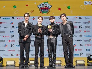 HIGHLIGHT Akhirnya Dapat Hak Cipta Nama BEAST HIGHLIGHT Akhirnya Dapat Hak Cipta Nama BEAST