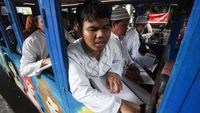 Ketika Penyandang Disabilitas Khatam Al-Quran Braille di Kereta Kelinci