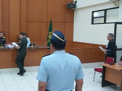 Eks Kabasarnas Didakwa Terima Suap Rp 8,6 M Terkait Korupsi di Basarnas