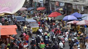 Pasar Tumpah di Lampung Hambat Lalu Lintas