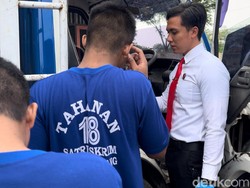 Momen Penangkapan 2 Penimbun Solar di SPBU Rembang