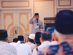 Pj Wako Pekanbaru Sampaikan Kepedulian Pemkot ke Tenaga Pendidik