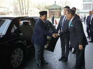 Spesifikasi Mobil Mewah China yang Ditumpangi Prabowo, Harganya Rp 11 Miliar Spesifikasi Mobil Mewah China yang Ditumpangi Prabowo, Harganya Rp 11 Miliar