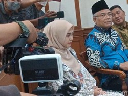 Meski Bercerai, Ria Ricis Akan Tetap Jaga Hubungan Baik dengan Teuku Ryan