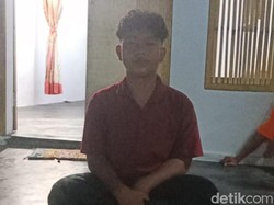 Pengakuan Riski yang Mata Kirinya Kena Semburan Bisa Kobra