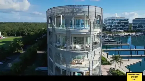 Jeroan Rumah Mewah Rp 556 M Punya Mantan Bos Kripto di Bahama