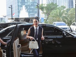 Rolls Royce dari Harvey Moeis Disorot, Sandra Dewi Batasi Komentar