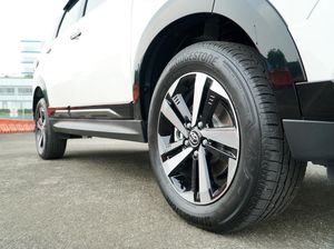 Pilihan Mobil Penggerak Roda Belakang Harga Rp 200 Jutaan