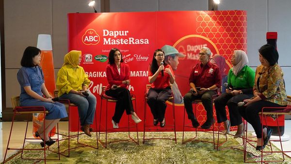 Aksi Gerakan Kemanusiaan Berbagi Nikmat Ramadan