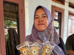 Gurihnya Bisnis Basreng, Rena Kebanjiran Order & Setop Pesanan H-5 Lebaran