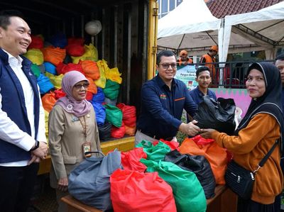 Bazar Sembako Murah hingga Mudik Gratis Berbagi Berkah Ramadan