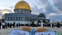 Distribusi Bantuan Kemanusiaan untuk Kamp Pengungsian Palestina