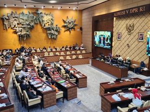 Menhub Sarankan Masyarakat Mudik Lebih Awal dan Pulang Lebih Akhir Menhub Sarankan Masyarakat Mudik Lebih Awal dan Pulang Lebih Akhir