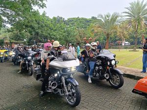 Ketika Anak-anak Yatim Diajak Naik Moge