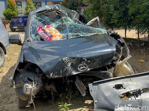 Polisi Tegaskan Mobil yang Dikendarai Dokter Dwi Bukan Curian Polisi Tegaskan Mobil yang Dikendarai Dokter Dwi Bukan Curian