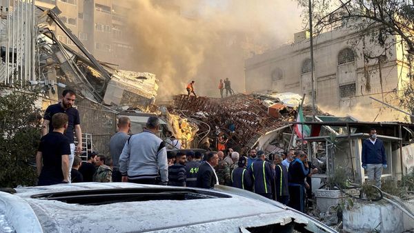 Memanas! Gedung Konsulat Iran di Suriah Hancur Dirudal Israel