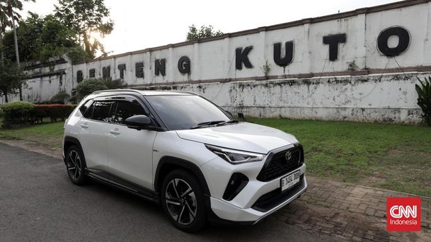 Setiba di kota Palembang sore hari, tim CNN Indonesia menyempatkan mengunjungi Benteng Kuto Besak. CNN Indonesia/Safir Makki