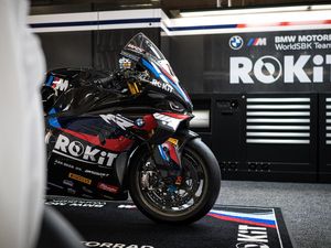 Dulu Selalu Nolak, Ini yang Bikin BMW Minat Gabung MotoGP Dulu Selalu Nolak, Ini yang Bikin BMW Minat Gabung MotoGP