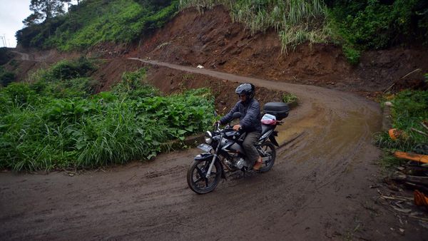 Pelebaran Jalur Evakuasi Bencana Gunung Marapi