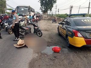 Miris, 4 Nyawa Melayang di Jalanan Gresik Selama 12 Jam Terakhir Miris, 4 Nyawa Melayang di Jalanan Gresik Selama 12 Jam Terakhir