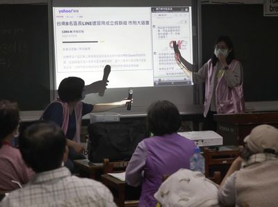 Potret Perjuangan Melawan Hoaks di Kalangan Lansia Taiwan