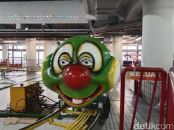 Cerita Ulat Hijau Raksasa Fenomenal di Pusat Kota Bandung