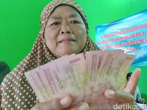 Asyiknya Jadi Warga Desa Wunut Klaten, Tiap KK Dapat THR Rp 400 Ribu! Asyiknya Jadi Warga Desa Wunut Klaten, Tiap KK Dapat THR Rp 400 Ribu!
