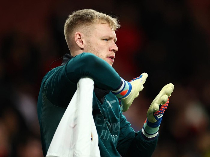 Soccer Football - Champions League - Round of 16 - Second Leg - Arsenal v FC Porto - Emirates Stadium, London, Britain - March 12, 2024 Arsenal's Aaron Ramsdale during the warm up before the match Action Images via Reuters/Andrew Boyers