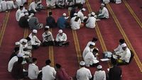 Khusyuk Iktikaf di 10 Hari Terakhir Ramadan