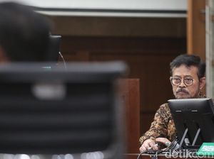 Saksi Ungkap Pernah Diminta Kirim Durian Seharga Rp 46 Juta ke Rumdin SYL Saksi Ungkap Pernah Diminta Kirim Durian Seharga Rp 46 Juta ke Rumdin SYL