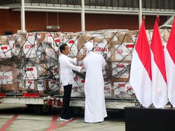 Jokowi Lepas Bantuan Senilai Rp 30 M untuk Palestina dan Sudan