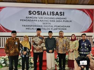 Kepala LKPP Hendrar Prihadi Ingin UMKM Kendal Naik Kelas di E-Katalog Kepala LKPP Hendrar Prihadi Ingin UMKM Kendal Naik Kelas di E-Katalog