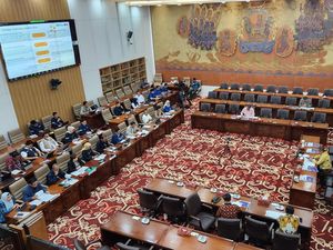 Rapat Bareng Komisi VI DPR, PT Pelni Prediksi 6 Pelabuhan Padat Saat Mudik