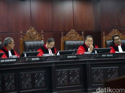 Ketua MK Tegur Anggota Bawaslu Bertele-tele: Pertanyaannya Apa Sih Pak?