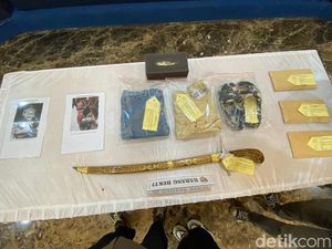 Penampakan Pedang yang Dipakai Pelaku Bunuh Praka Supriyadi