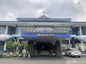 TNI Bantu Polisi Kejar Pelaku Pengeroyokan Prajurit di Terminal Malang TNI Bantu Polisi Kejar Pelaku Pengeroyokan Prajurit di Terminal Malang