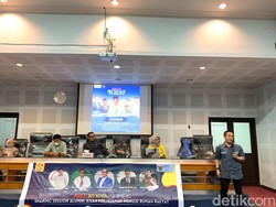 Alumnus FISIP Unhas Berbagi Kisah Masuk DPR, Ada Daeng Ical-Ray Suryadi