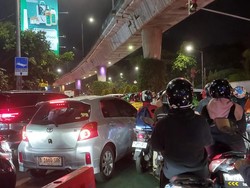 Polisi Jelaskan Biang Kerok Jakarta Macet di Mana-mana Malam Ini