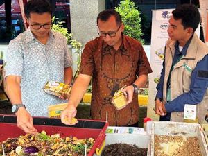 Ubah Sampah Menjadi Peluang Bisnis Melalui Maggot