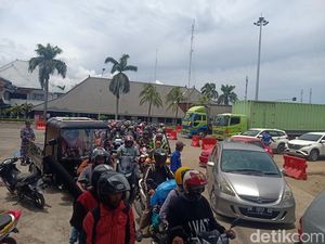 30 Ribu Pemudik Tinggalkan Bali, Antrean Panjang di Pelabuhan Gilimanuk