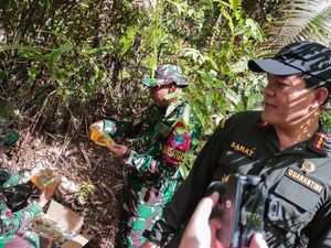 Ratusan Kilogram Beras-Minyak Goreng Malaysia Ngumpet di Jalur Tikus Kalimantan