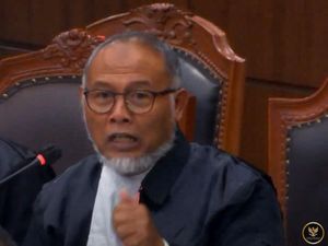 BW Debat Panas dengan Tim 02, Ketua MK: Kalau Mau Bicara Semua, Keluar Saja! BW Debat Panas dengan Tim 02, Ketua MK: Kalau Mau Bicara Semua, Keluar Saja!